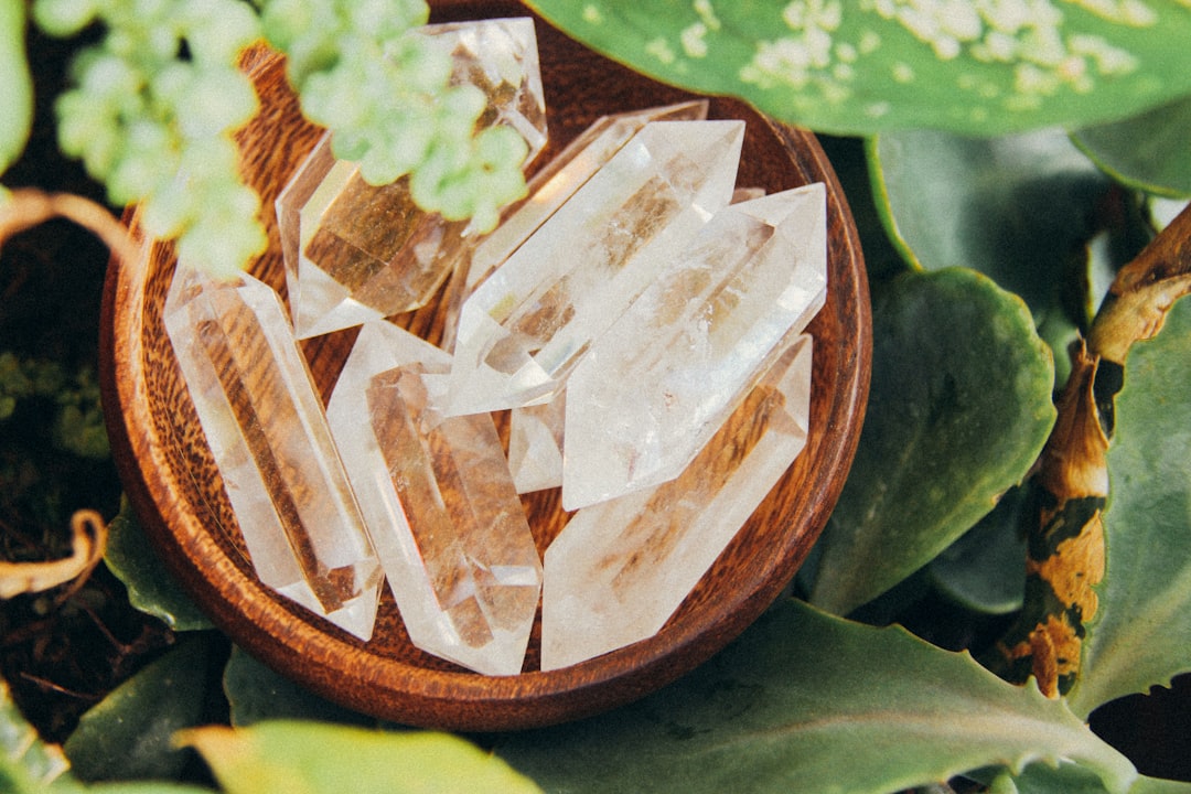 The Magic of Crystals: Health Benefits and Energy Infusion with the Elixir2Go Water Bottle