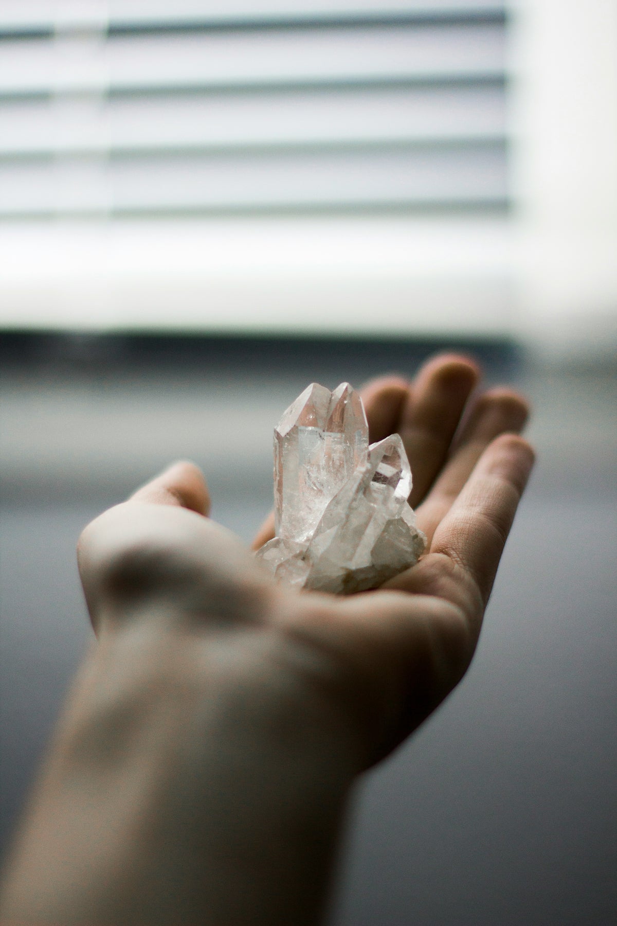Unlock the Health Benefits of Crystals: How the Elixir2Go Bottle Enhances Your Daily Water Intake